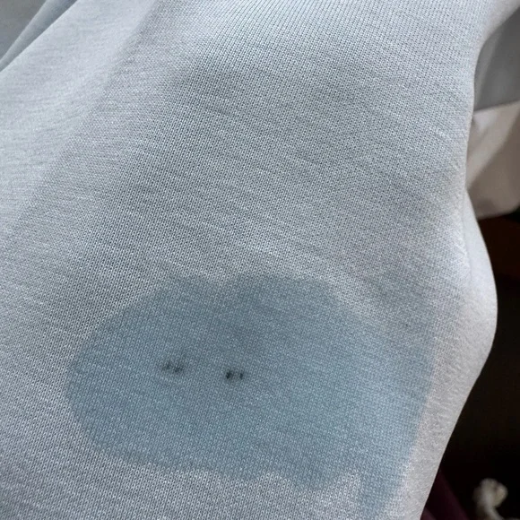 Lululemon Softstreme Blue Crewneck Sweatshirt - Picture 2 of 5